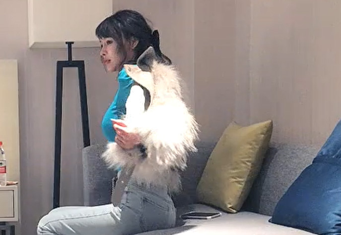 文轩175大长腿美女第一部视频[1V/670MB]